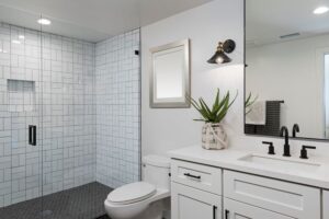 how to choose the right fixtures for your bathroom plumbing upgrade