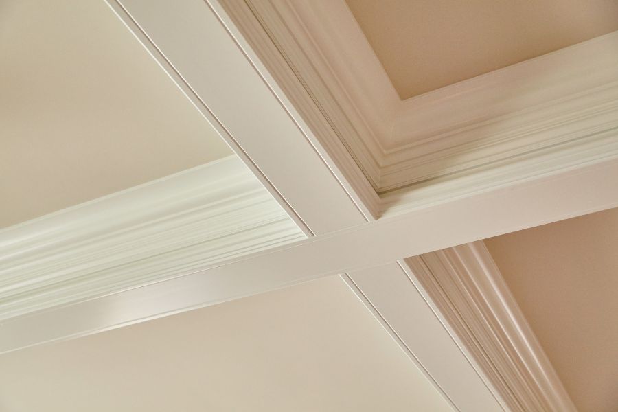 how to choose the right trim for high ceiling rooms